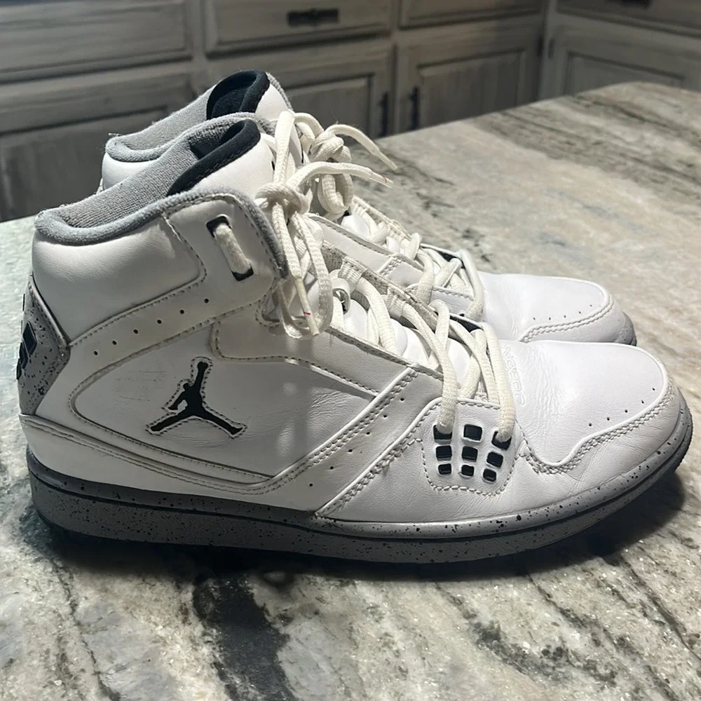 Jordan Flight 23 White Stealth Black Speckled Mid Top Sneakers 372704-120 Mens 8